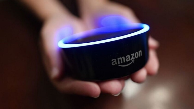 Obtenga un dispositivo Echo Dot de Amazon