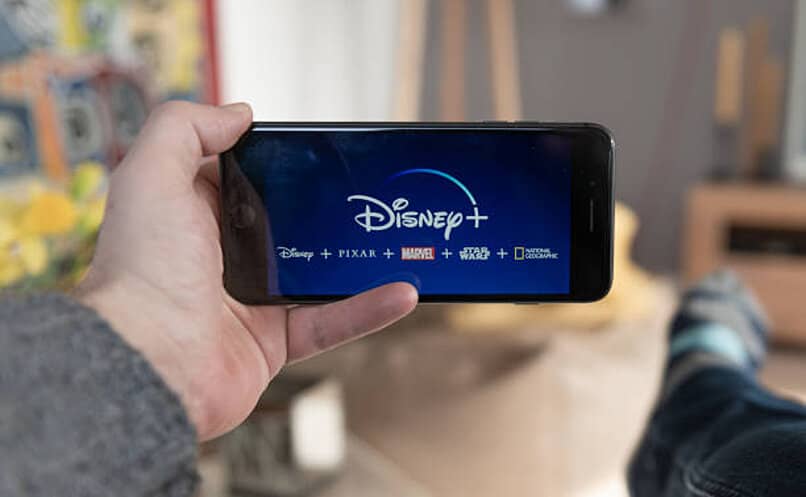 Aplicación Disney Plus en dispositivos móviles