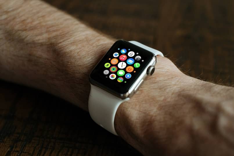 Aprenda cómo encontrar el número total de pasos realizados en Apple iwatch